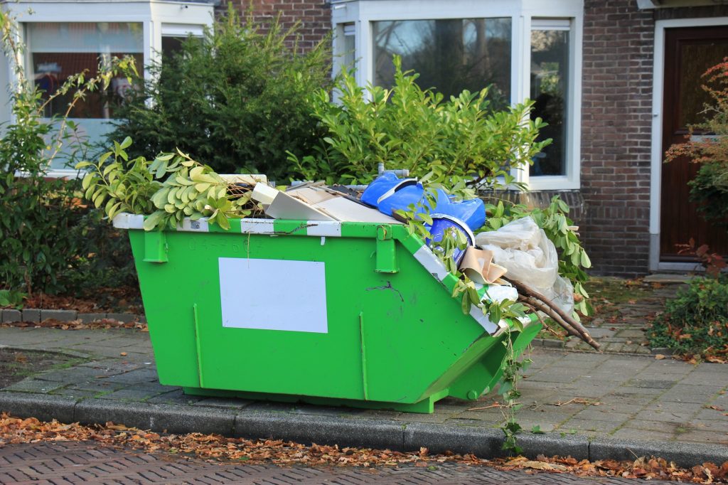 What Can I Put In a Skip Bin? Backyard Bins